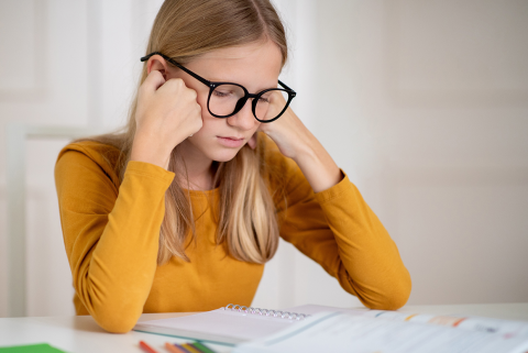 Regresando a lo Básico: La Importancia de la Comprensión Lectora en un Mundo Digital