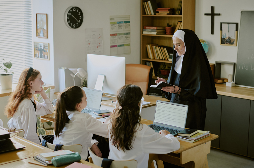 Educadores católicos en 2026: 3 prioridades que la Iglesia nos propone