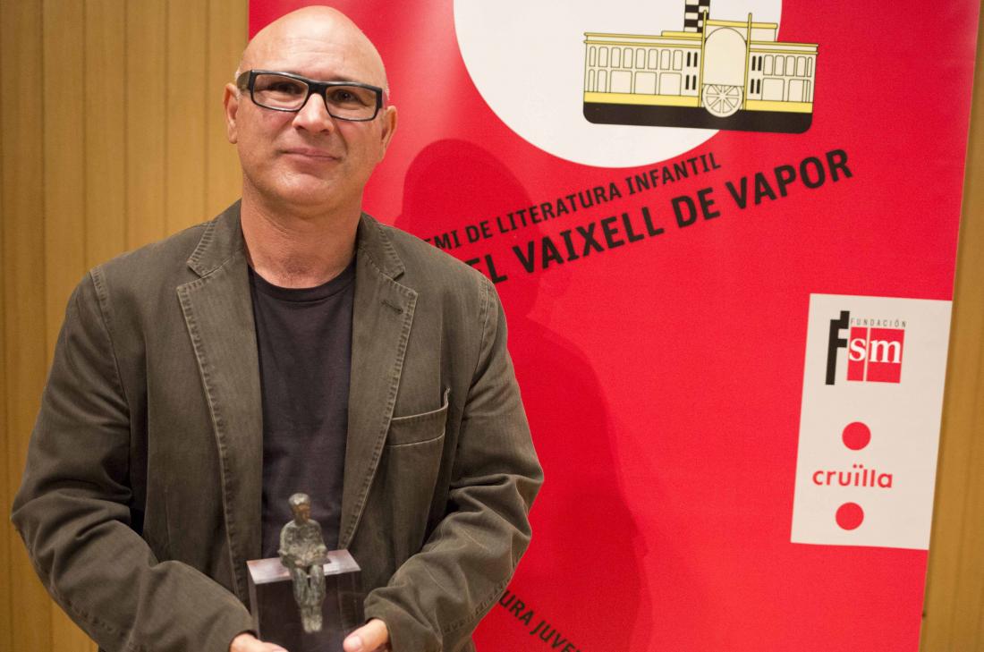 Santi Baró gana el Premio Gran Angular en catalán 2014 con la obra "Fario"