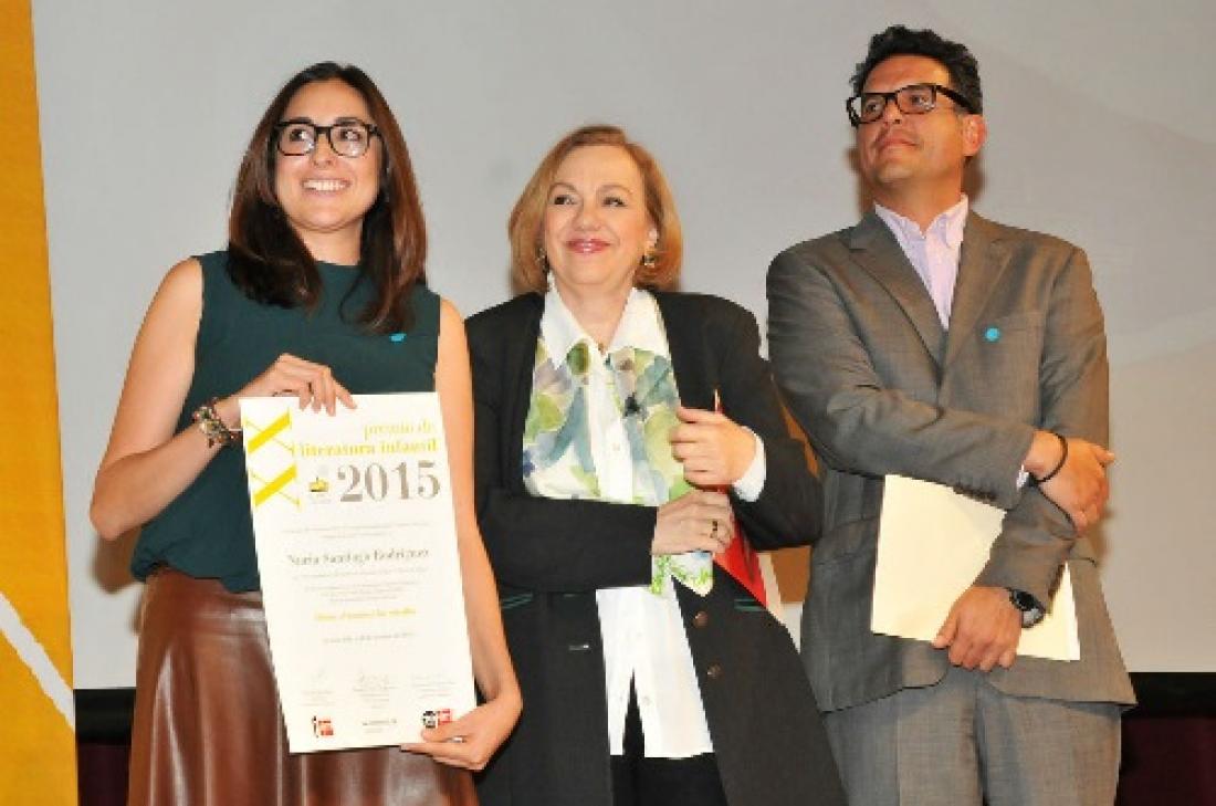 Fundación SM y Conaculta entregan los premios El Barco de Vapor y Gran Angular 2015